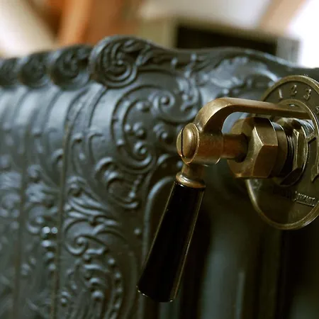 Alte Bahnstation * لبسيا